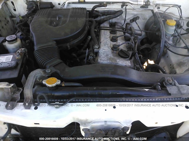 1N6DD26S51C387118 - 2001 NISSAN FRONTIER KING CAB XE WHITE photo 10
