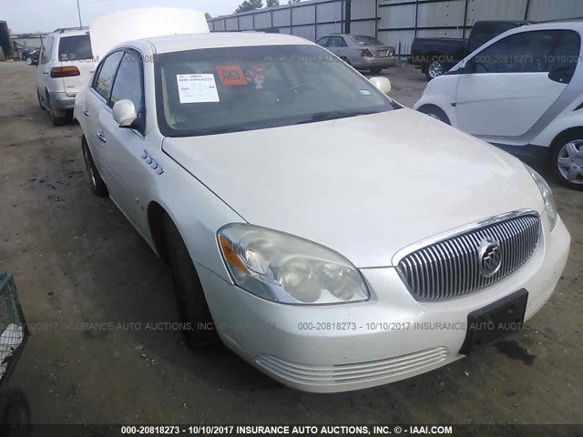 1G4HR57Y07U212736 - 2007 BUICK LUCERNE CXL WHITE photo 1