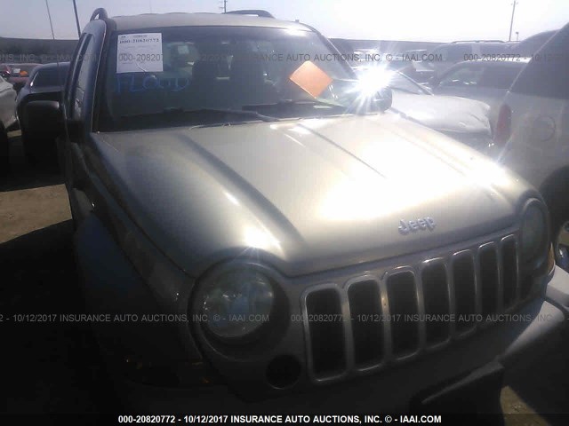 1J4GK48K55W515144 - 2005 JEEP LIBERTY SPORT 金色 照片 6