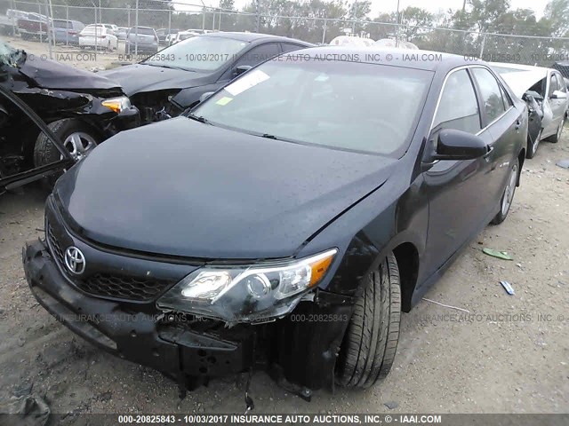 4T1BF1FK9EU784924 - 2014 TOYOTA CAMRY L/SE/LE/XLE Qara foto 2