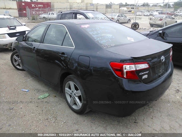 4T1BF1FK9EU784924 - 2014 TOYOTA CAMRY L/SE/LE/XLE Qara foto 3