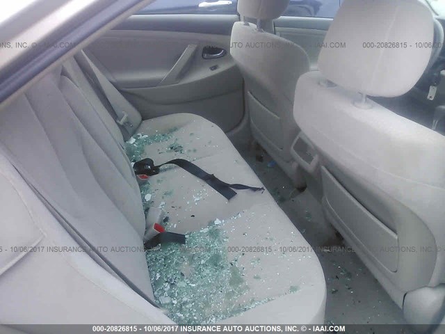 4T4BF3EK3AR017552 - 2010 TOYOTA CAMRY SE/LE/XLE GOLD photo 8