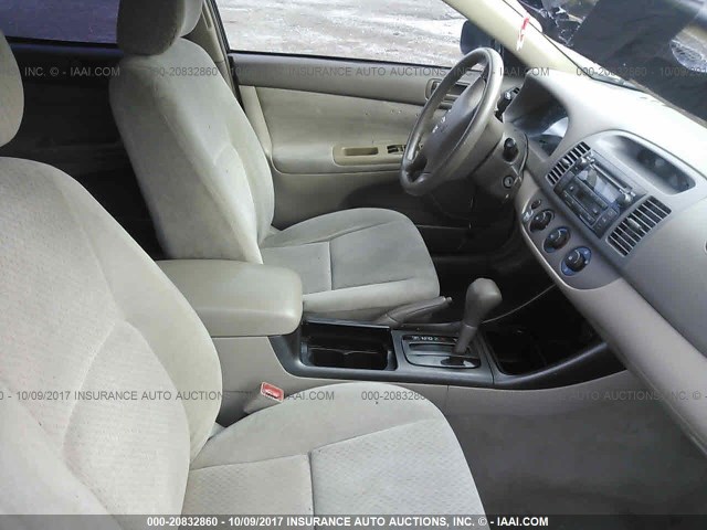 4T1BE32KX3U654751 - 2003 TOYOTA CAMRY LE/XLE/SE მწვანე ფოტო 5