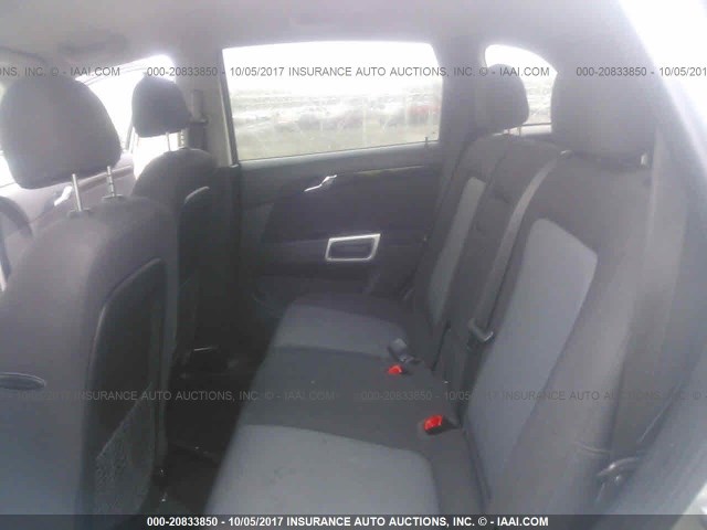 3GNAL2EK4DS640736 - 2013 CHEVROLET CAPTIVA LS 银色 照片 8