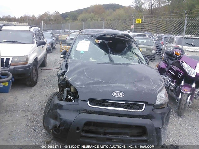 KNDJT2A22A7700392 - 2010 KIA SOUL +/!/SPORT BLACK photo 6