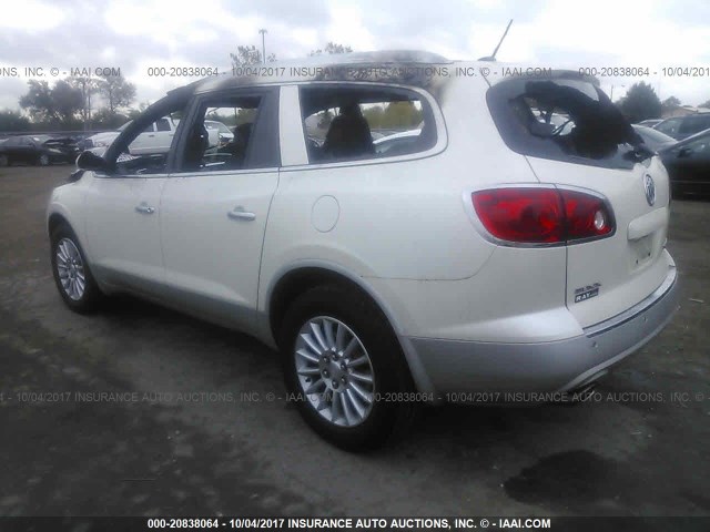 5GAKRBED7BJ120608 - 2011 BUICK ENCLAVE CXL 白色 照片 3