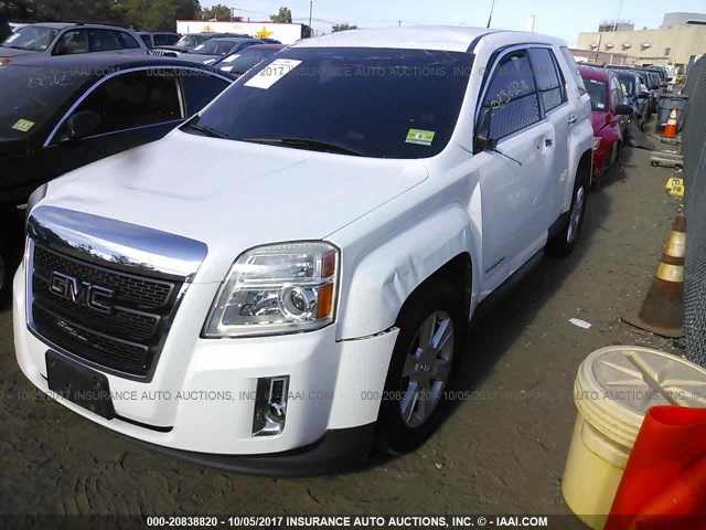 2CTALBEW4A6377528 - 2010 GMC TERRAIN SLE WHITE photo 2