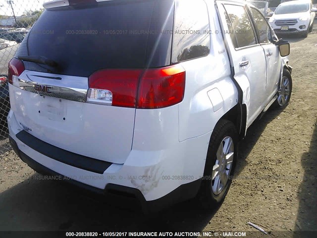 2CTALBEW4A6377528 - 2010 GMC TERRAIN SLE WHITE photo 4