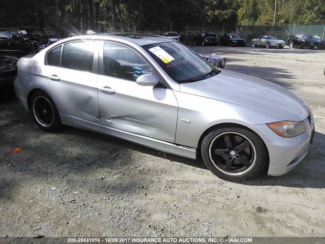 WBAVA33508K054696 - 2008 BMW 328 I SILVER photo 1