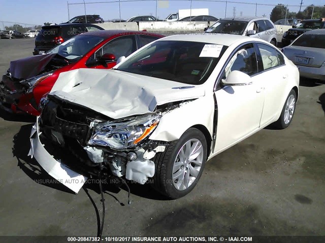 2G4GK5EX0E9208559 - 2014 BUICK REGAL WHITE photo 2