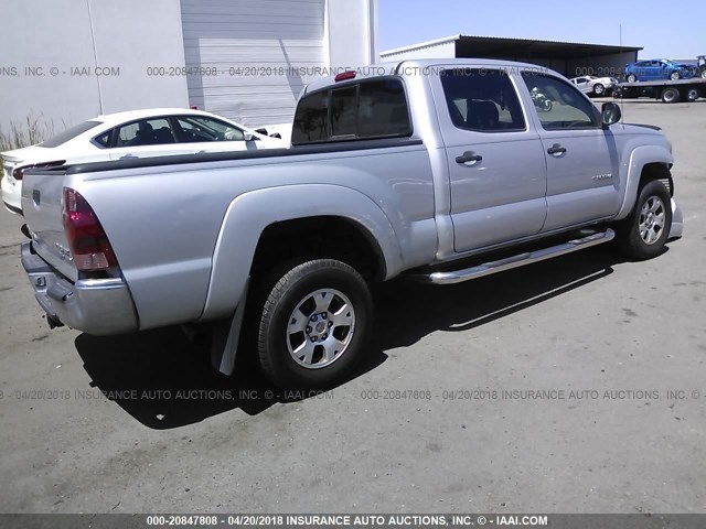 5TEKU72N55Z050981 - 2005 TOYOTA TACOMA DBL CAB PRERUNNER LNG BED SILVER photo 4