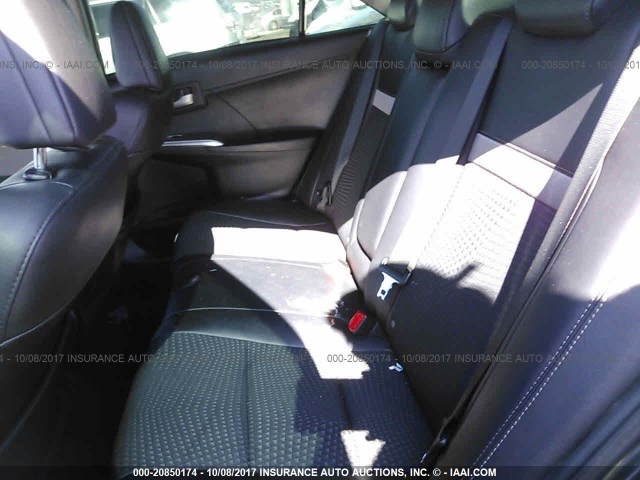 4T1BF1FK0EU367076 - 2014 TOYOTA CAMRY L/SE/LE/XLE 深蓝色 照片 8