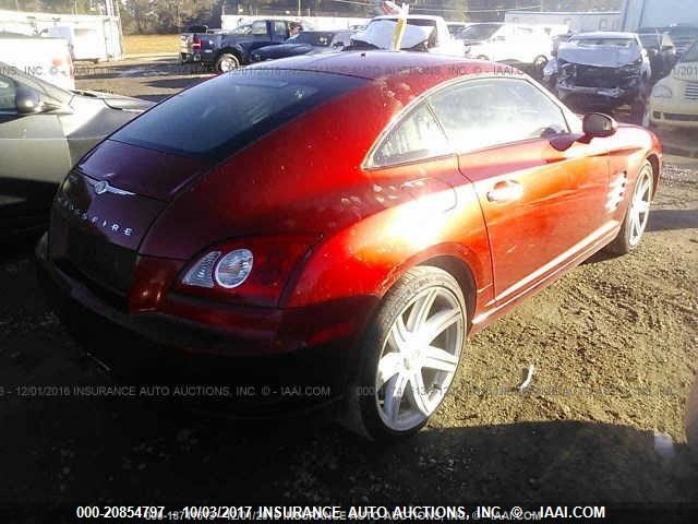 1C3AN69L15X034943 - 2005 CHRYSLER CROSSFIRE LIMITED RED photo 4