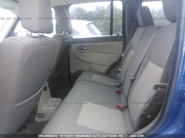 1J8GP28K59W532066 - 2009 JEEP LIBERTY SPORT 蓝色 照片 8