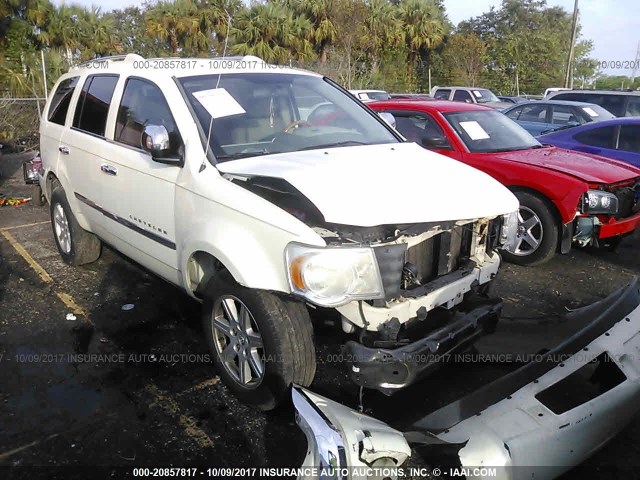 1A8HX58208F156784 - 2008 CHRYSLER ASPEN LIMITED WHITE photo 1