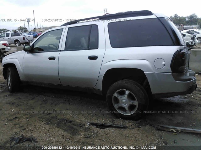 1GNES16S666103757 - 2006 CHEVROLET TRAILBLAZER EXT LS/EXT LT SILVER photo 3