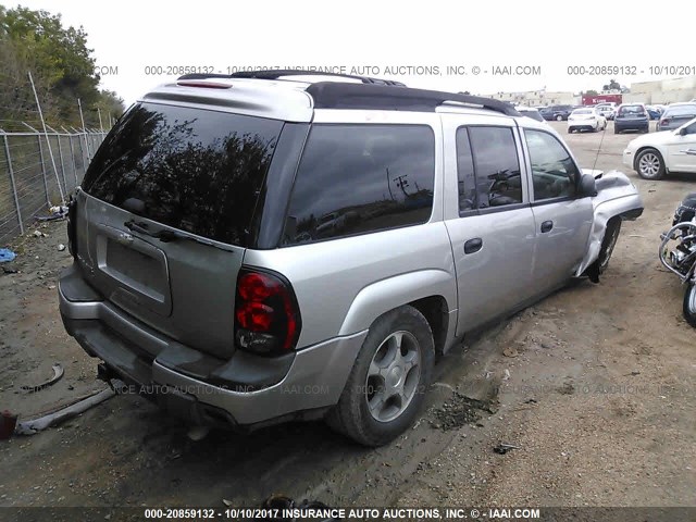 1GNES16S666103757 - 2006 CHEVROLET TRAILBLAZER EXT LS/EXT LT SILVER photo 4