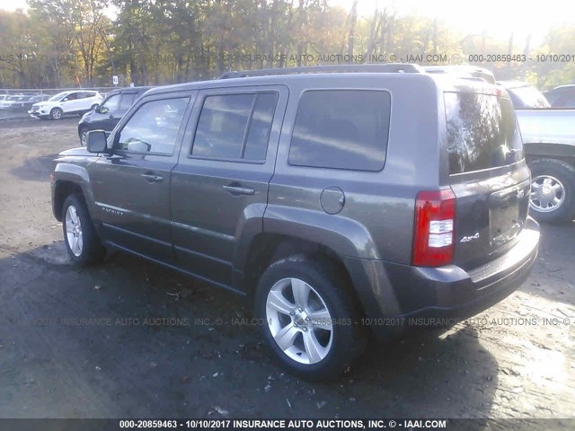 1C4NJRFB3ED892695 - 2014 JEEP PATRIOT LATITUDE GRAY photo 3