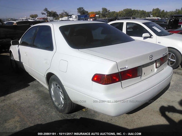 JT2BG22K5Y0380925 - 2000 TOYOTA CAMRY CE/LE/XLE 白色 照片 3