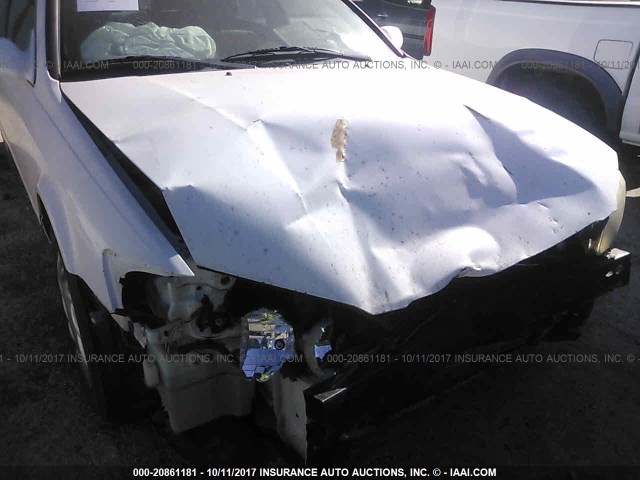 JT2BG22K5Y0380925 - 2000 TOYOTA CAMRY CE/LE/XLE 白色 照片 6