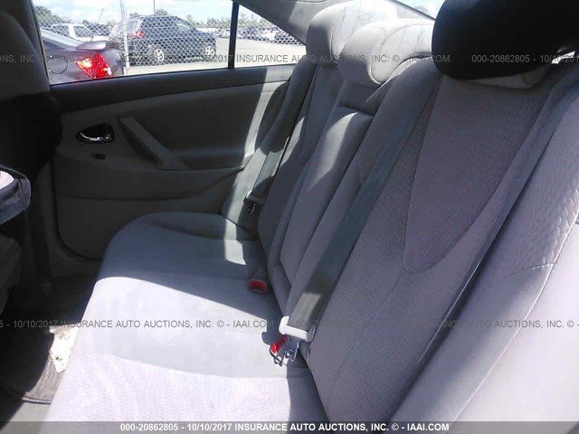 4T1BF3EK3BU679157 - 2011 TOYOTA CAMRY SE/LE/XLE GRAY photo 8