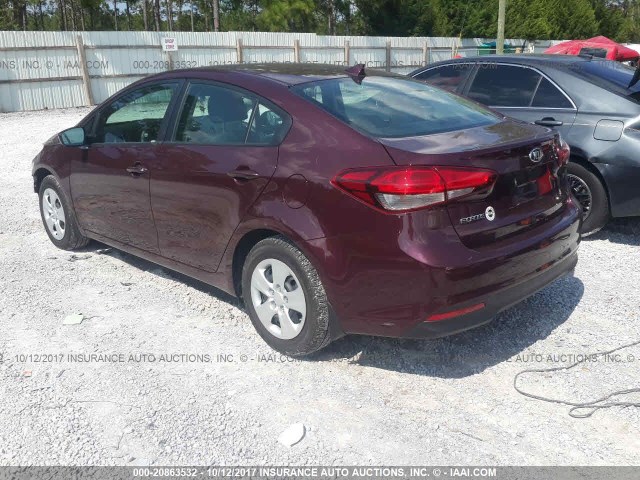 3KPFL4A71HE096924 - 2017 KIA FORTE LX/S PURPLE photo 3