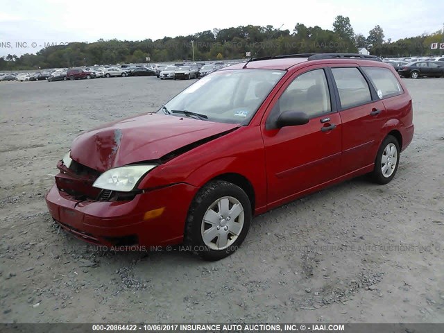 1FAFP36N17W130621 - 2007 FORD FOCUS ZXW/S/SE/SES RED photo 2