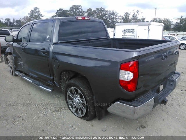 5TFEM5F13GX098594 - 2016 TOYOTA TUNDRA CREWMAX SR5 GRAY photo 3