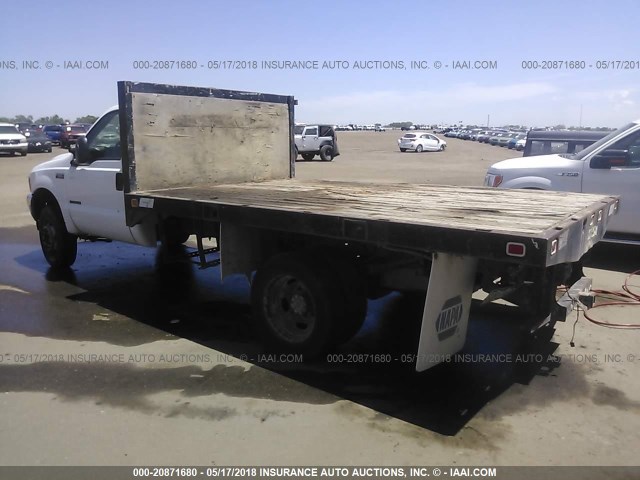 1FDAF56F7YEE09229 - 2000 FORD F550 SUPER DUTY WHITE photo 3