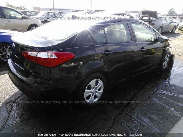 KNAFK4A67F5376668 - 2015 KIA FORTE LX BLACK photo 4