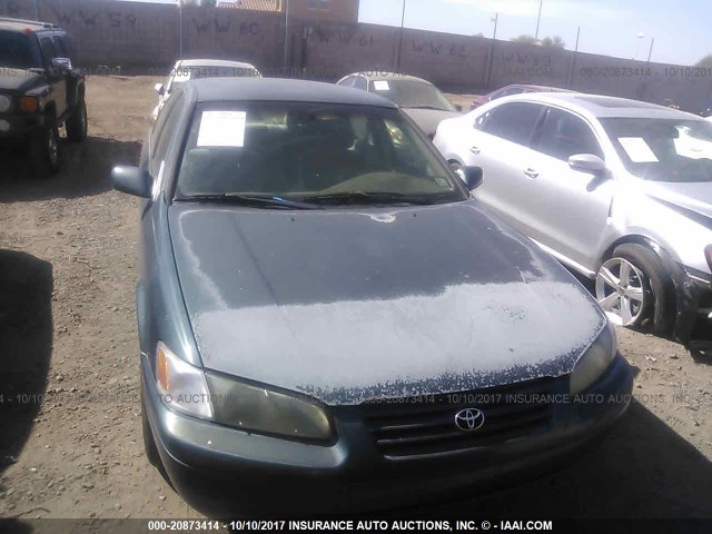 4T1BF22K1WU041638 - 1998 TOYOTA CAMRY CE/LE/XLE 绿色 照片 6