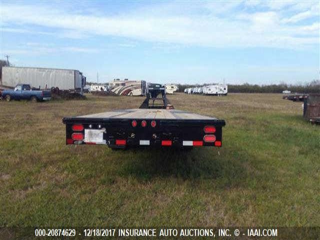 16VGX4026J6087635 - 2018 BIG TEX FLATBED  BLACK photo 5