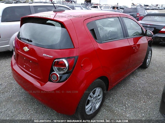 1G1JA6SH1F4151818 - 2015 CHEVROLET SONIC LS 红色 照片 4