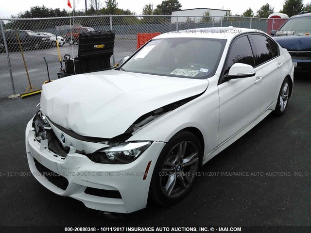 WBA3C1C50DF437062 - 2013 BMW 328 I SULEV WHITE photo 2