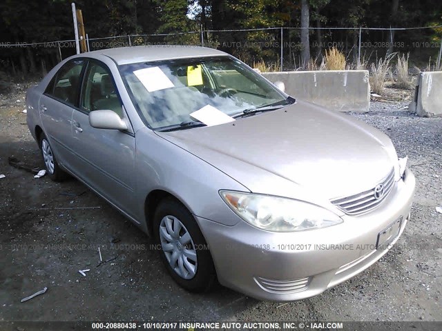 4T1BE32K46U132038 - 2006 TOYOTA CAMRY LE/XLE/SE TAN photo 1