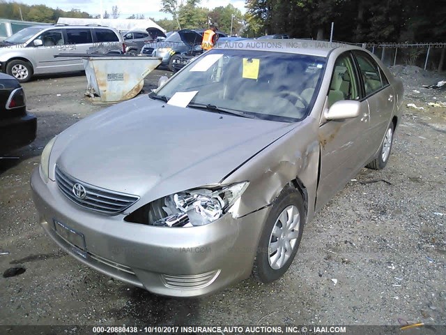 4T1BE32K46U132038 - 2006 TOYOTA CAMRY LE/XLE/SE TAN photo 2