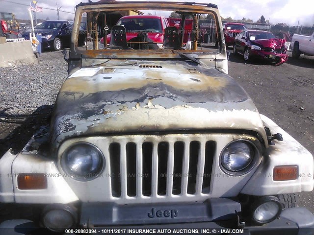 1J4FY49S8XP483652 - 1999 JEEP WRANGLER / TJ SAHARA WHITE photo 6