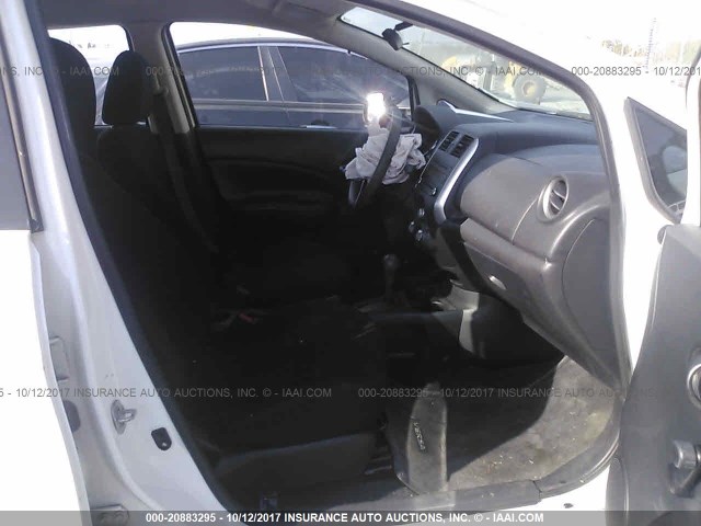3N1CE2CP2EL390969 - 2014 NISSAN VERSA NOTE S/S PLUS/SV/SL WHITE photo 5