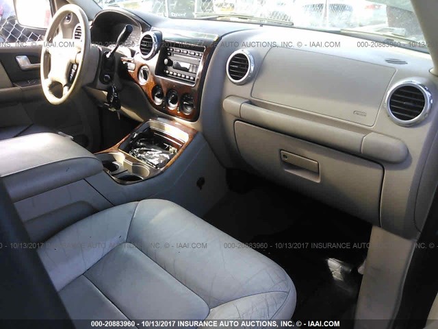 1FMFU16W63LA31672 - 2003 FORD EXPEDITION XLT Qara foto 5