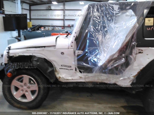 1C4AJWAGXGL133938 - 2016 JEEP WRANGLER SPORT WHITE photo 6