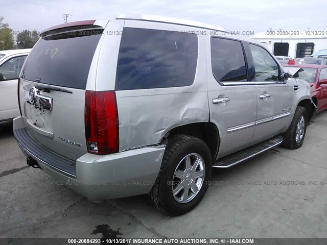 1GYFK63897R356696 - 2007 CADILLAC ESCALADE LUXURY GRAY photo 4