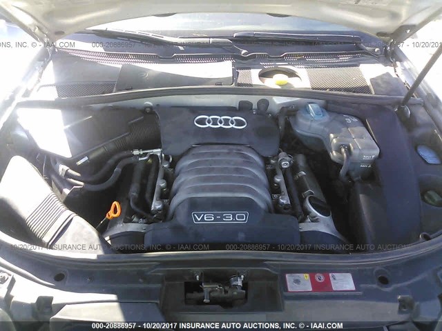 WAULT64B12N130665 - 2002 AUDI A6 3.0 QUATTRO SILVER photo 10