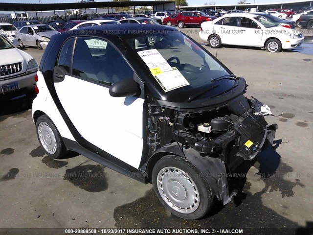 WMEEJ3BA4EK764523 - 2014 SMART FORTWO PURE/PASSION WHITE photo 1