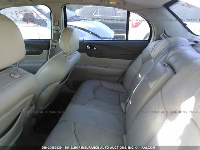 1LNHM97V52Y675503 - 2002 LINCOLN CONTINENTAL  WHITE photo 8