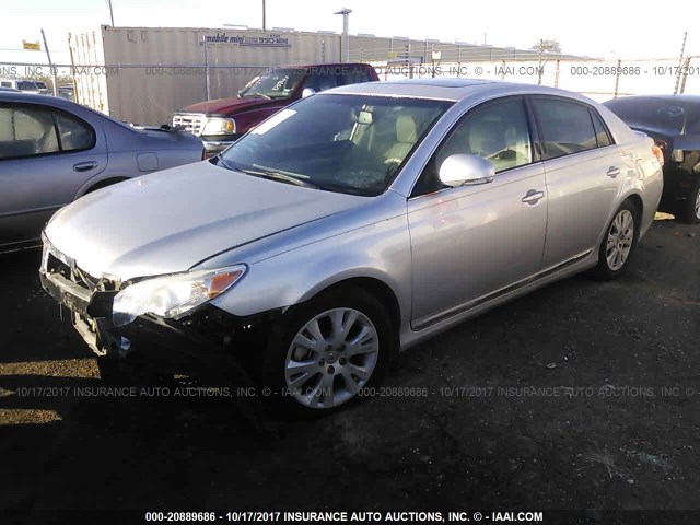 4T1BK3DB0CU449591 - 2012 TOYOTA AVALON LIMITED SILVER photo 2