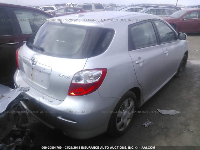 2T1KU40EX9C067224 - 2009 TOYOTA COROLLA MATRIX  SILVER photo 4
