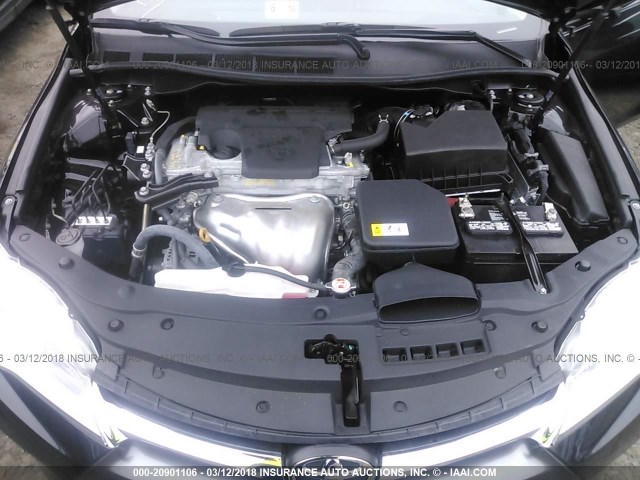 4T1BF1FK1HU683333 - 2017 TOYOTA CAMRY LE/XLE/SE/XSE Schwarz Foto 10
