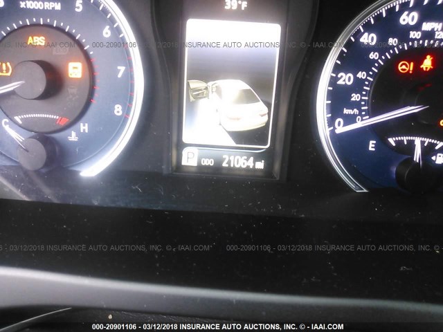 4T1BF1FK1HU683333 - 2017 TOYOTA CAMRY LE/XLE/SE/XSE Schwarz Foto 7