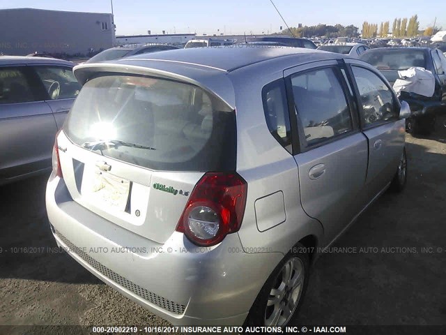 KL1TD6DE6BB245250 - 2011 CHEVROLET AVEO LS/LT 银色 照片 4