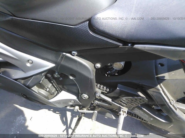 JYARJ16Y9GA009934 - 2016 YAMAHA YZFR6 C GRAY photo 9